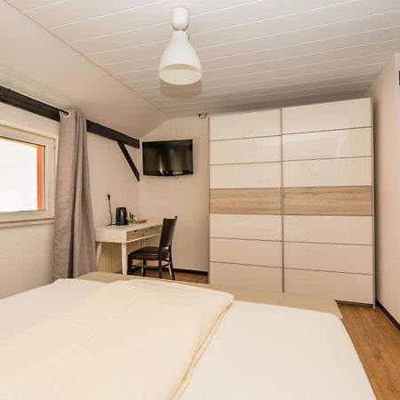 Landhaus Pohlhof Cologne Room photo